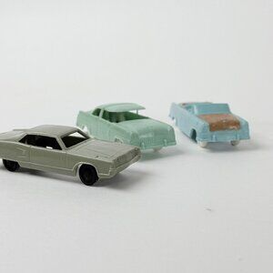 Vintage Plastic Toy Cars 6 Assorted Models Train Platform Miniatures